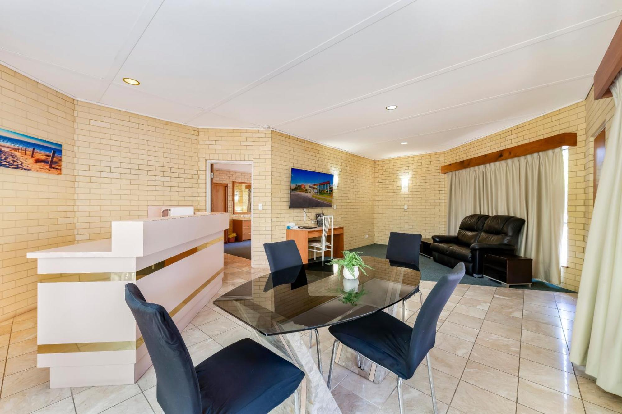 Bundaberg International Motor Inn Экстерьер фото